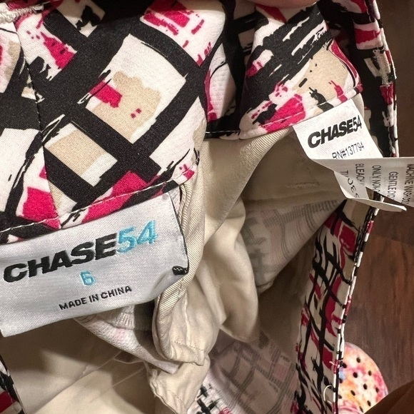 Tommy Hilfiger, Chase54, Willi Smith. Lot of 3 size 6 shorts. Perfect for Summer - Picture 2 of 16